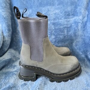 NEW Dr. Martens Corran Chelsea Waxy Suede Heeled Boots